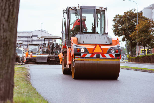 Best Driveway Paving Contractor  in Sneads Ferry, NC